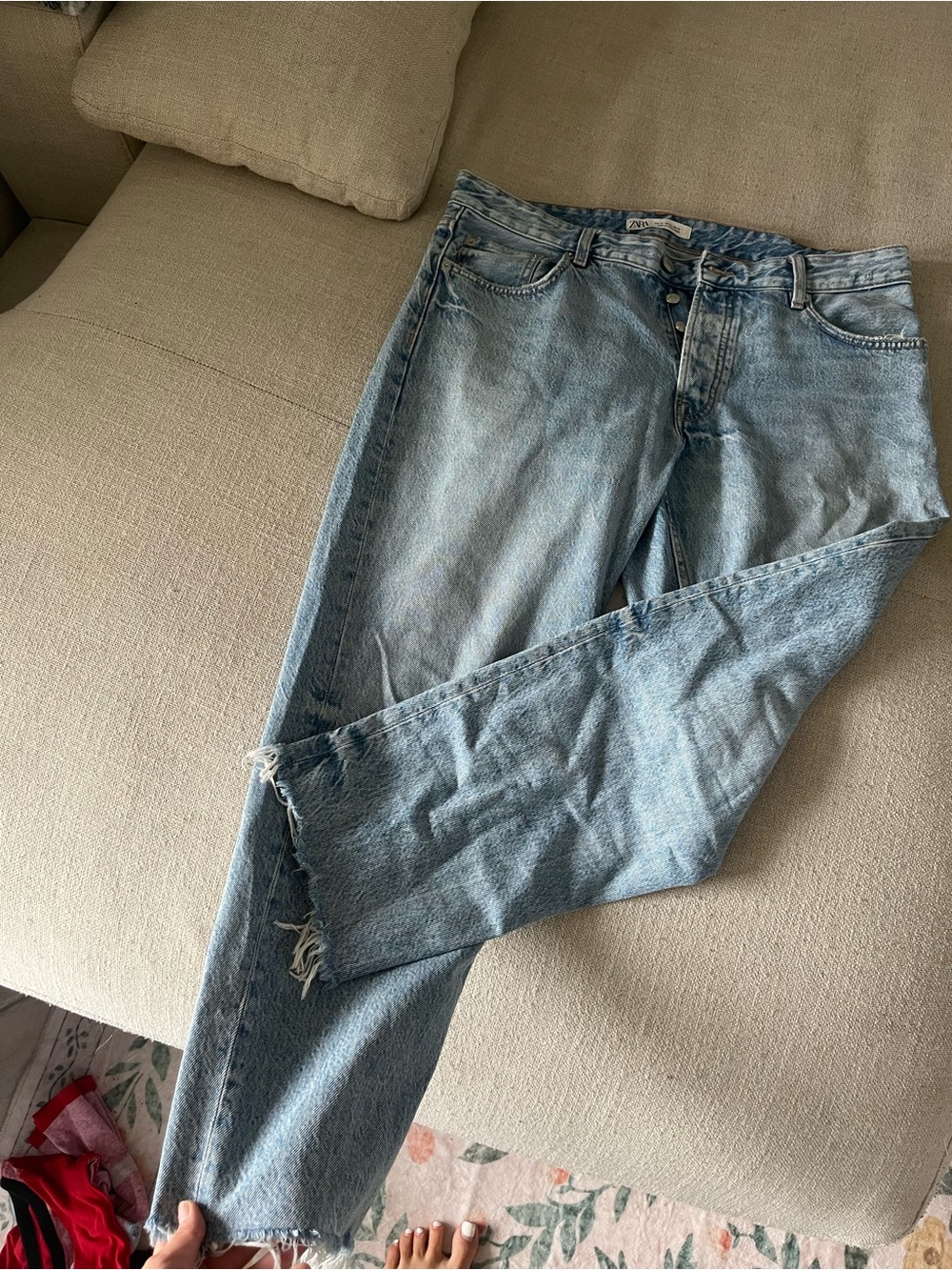 Zara men’s Light Blue Jeans